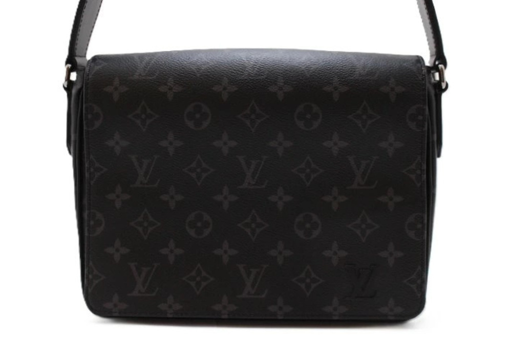 LOUIS VUITTON District Monogram Eclipse Black Shoulder Bag